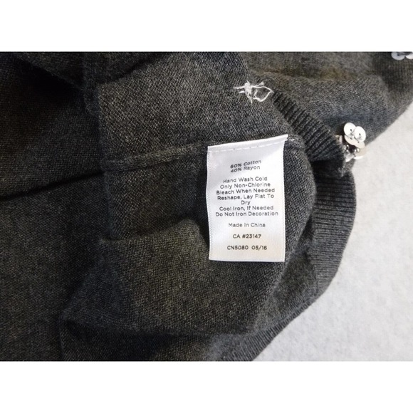 Womans Talbots short sleeved tight knit top floral sequins size Medium - Picture 5 of 7